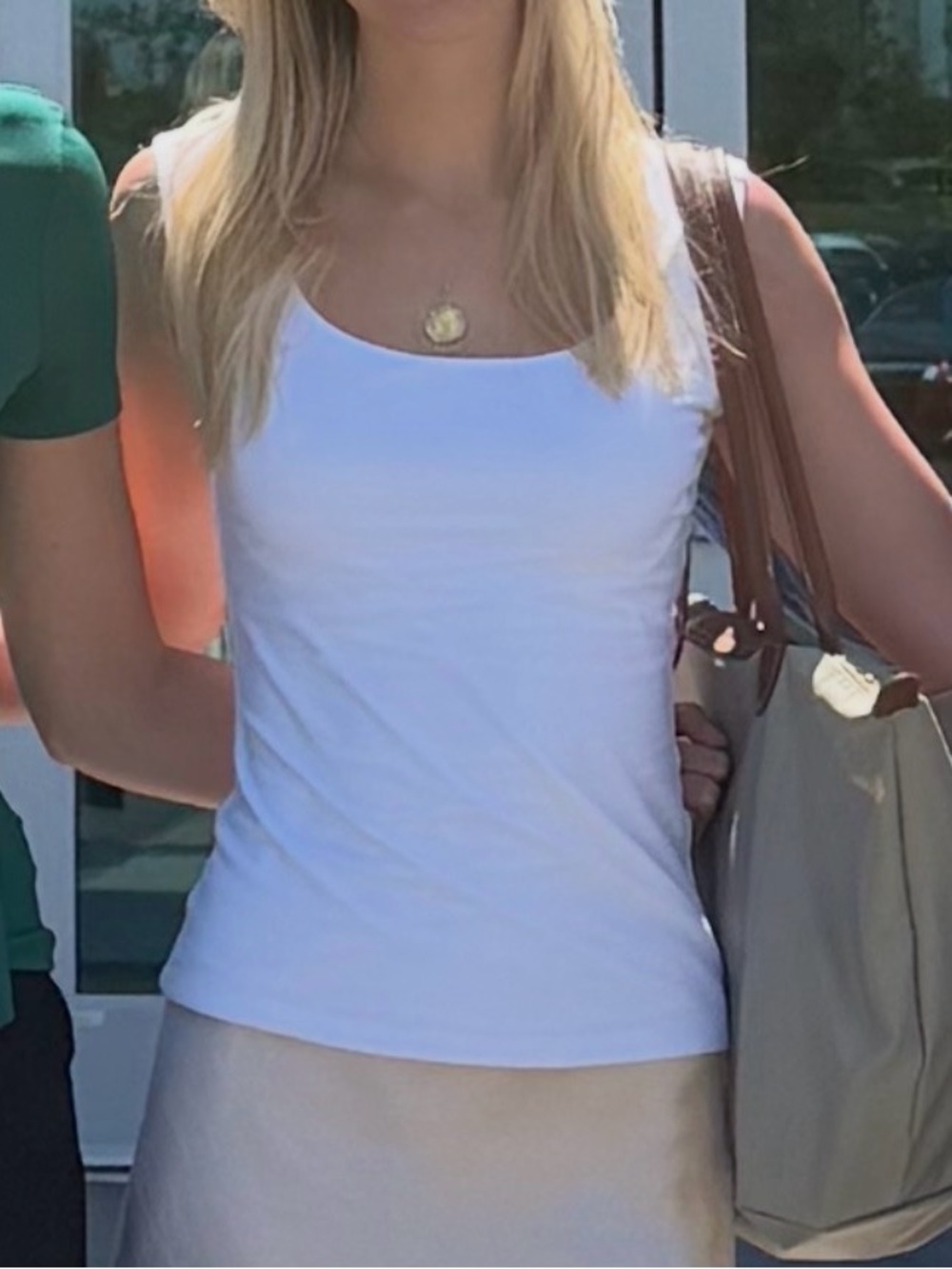 Banana republic white SOFT STRETCH SCOOP-NECK TOP